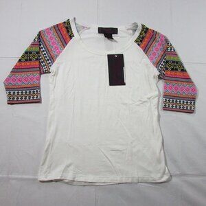 Cowgirl Legend Girl's Printed 3/4 Raglan Sleeve T-Shirt - White